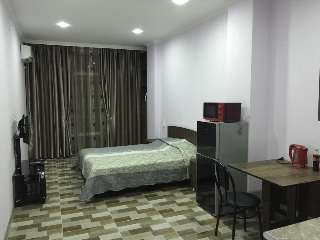 Apartment Pshavela 16 Batumi Exterior photo