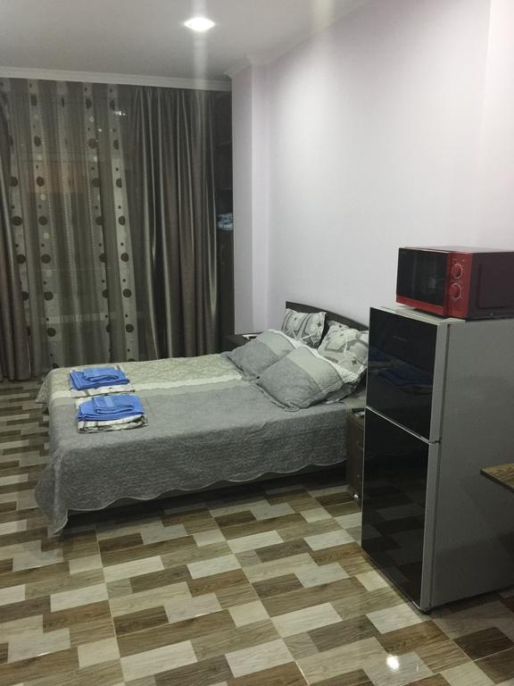 Apartment Pshavela 16 Batumi Exterior photo